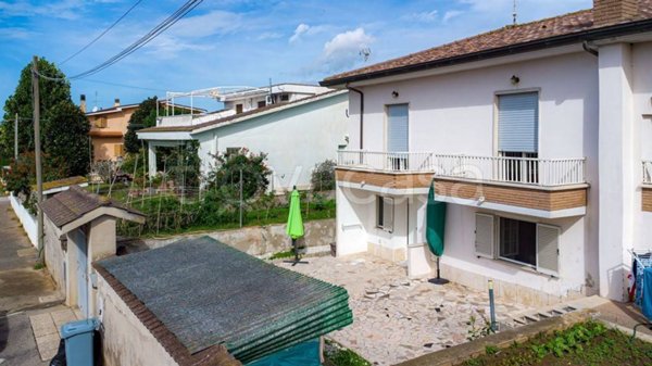 appartamento in vendita a Nettuno