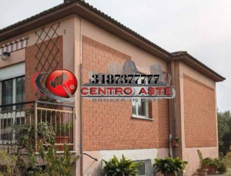 casa indipendente in vendita a Nettuno