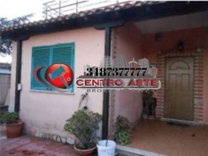 casa indipendente in vendita a Nettuno
