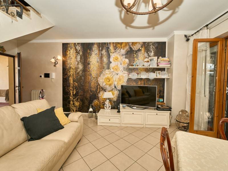 casa indipendente in vendita a Nettuno