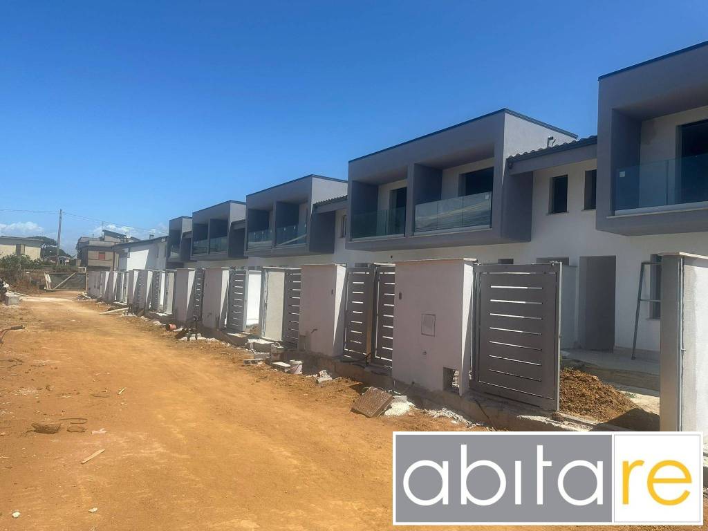 casa indipendente in vendita a Nettuno