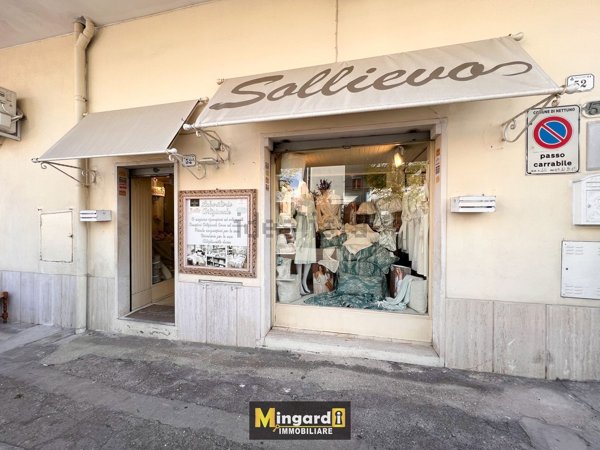 locale commerciale in vendita a Nettuno