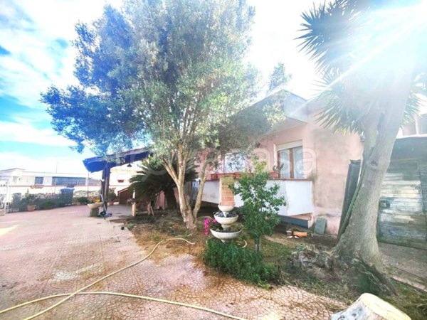 casa indipendente in vendita a Nettuno