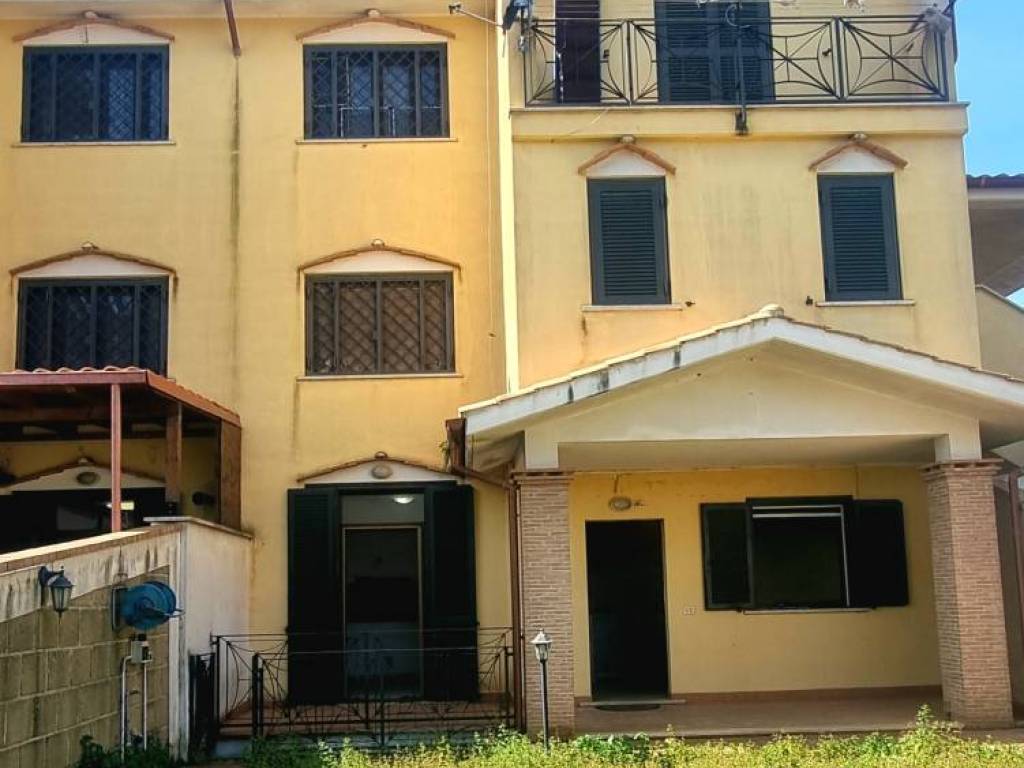 appartamento in vendita a Nettuno