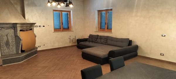 casa indipendente in vendita a Nettuno