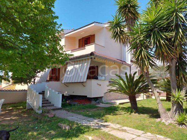 casa indipendente in vendita a Nettuno