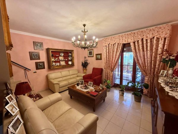 casa indipendente in vendita a Nettuno