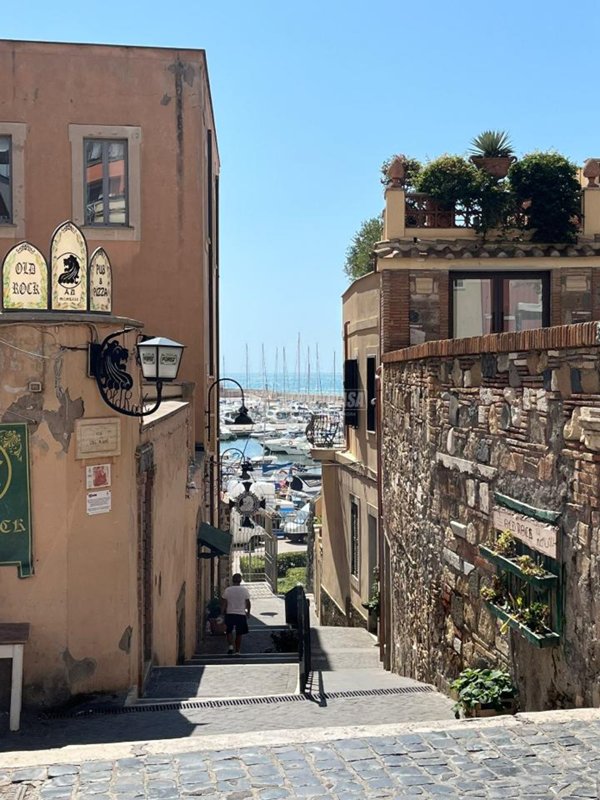 appartamento in vendita a Nettuno