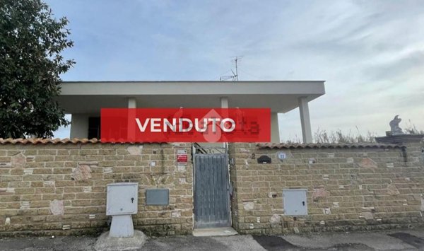 casa indipendente in vendita a Nettuno