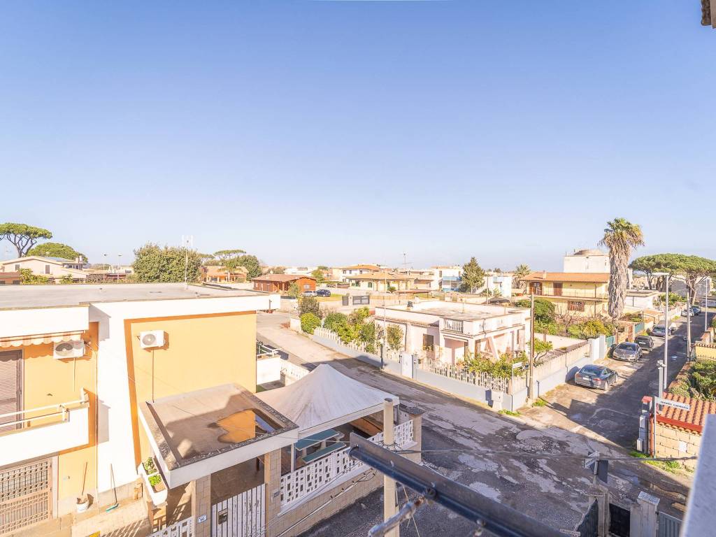 appartamento in vendita a Nettuno