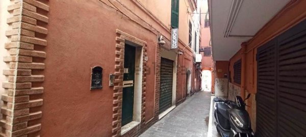 ufficio in vendita a Nettuno