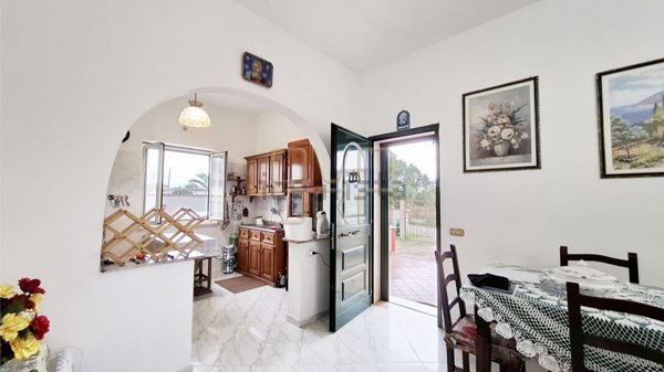 casa indipendente in vendita a Nettuno