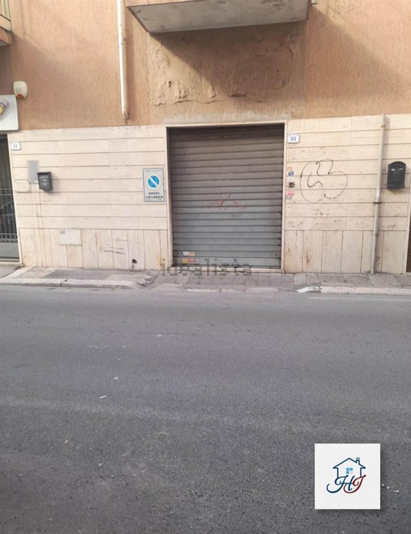 locale di sgombero in vendita a Nettuno