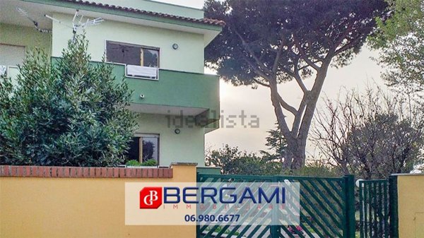 casa indipendente in vendita a Nettuno