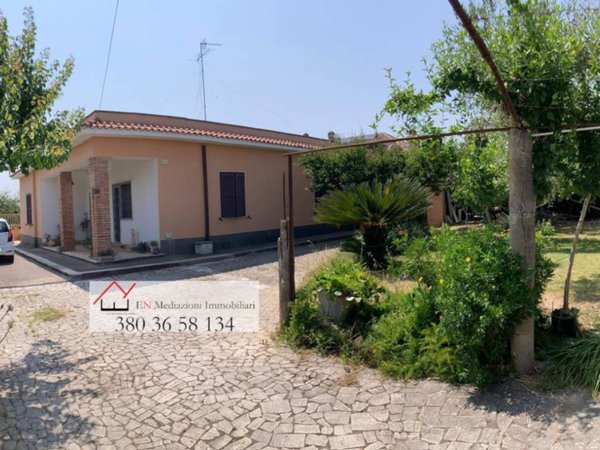 casa indipendente in vendita a Nettuno