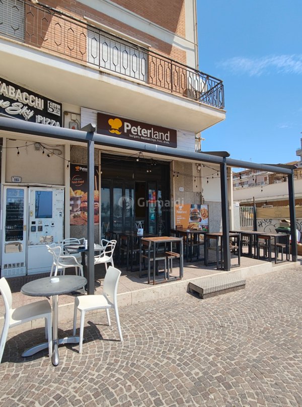 negozio in vendita a Nettuno