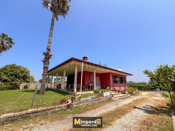 casa indipendente in vendita a Nettuno