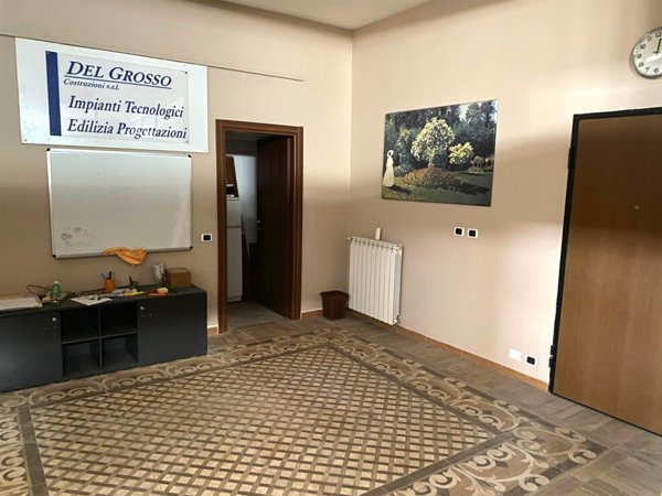 ufficio in vendita a Nettuno