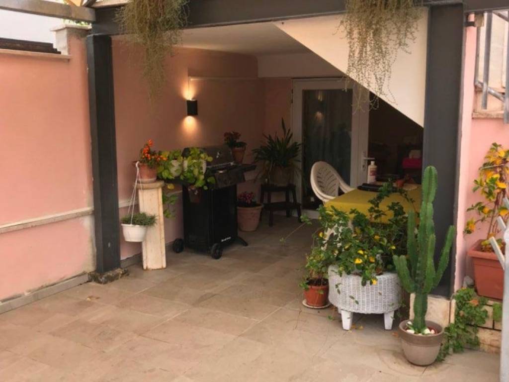 casa indipendente in vendita a Nettuno