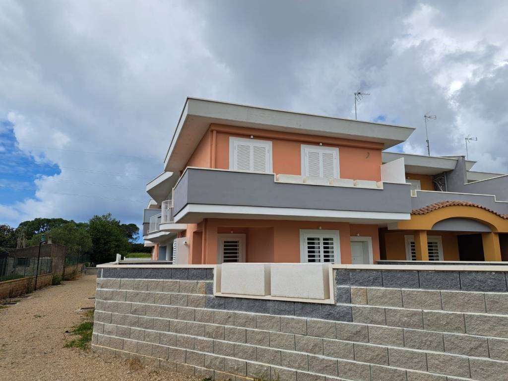 casa indipendente in vendita a Nettuno