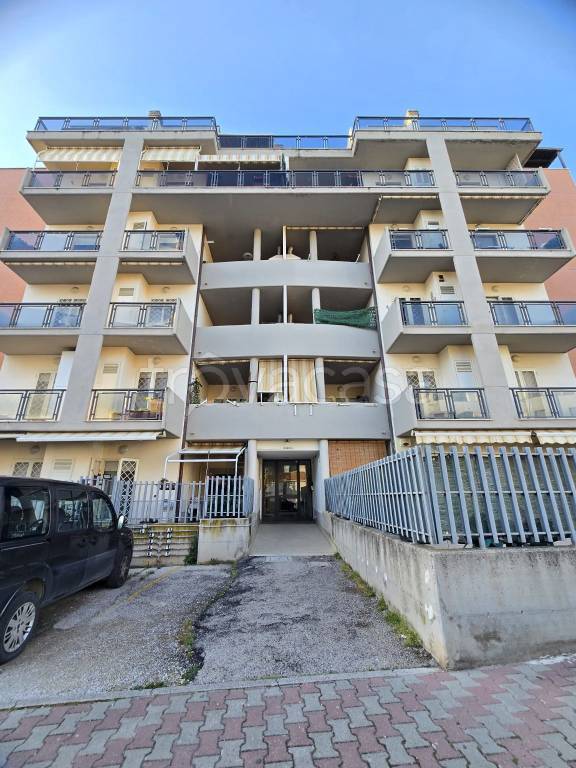 appartamento in vendita a Nettuno