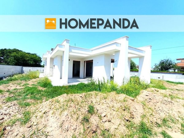 casa indipendente in vendita a Nettuno