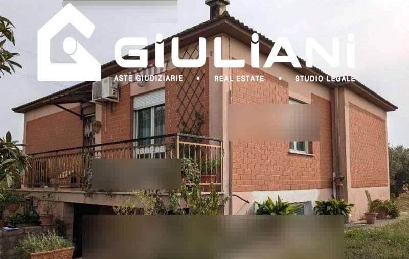 casa indipendente in vendita a Nettuno