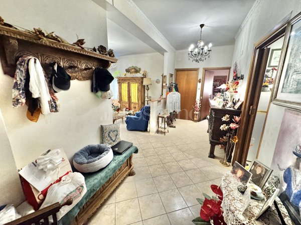 appartamento in vendita a Nettuno