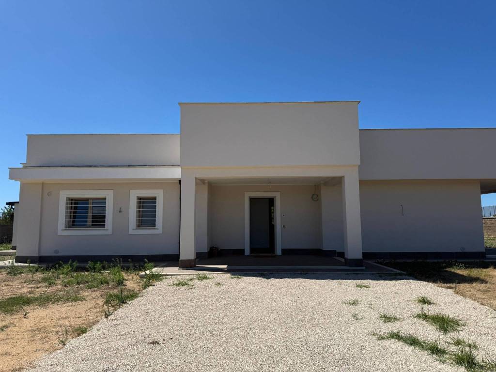 casa indipendente in vendita a Nettuno in zona Padiglione