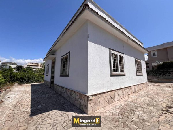 casa indipendente in vendita a Nettuno