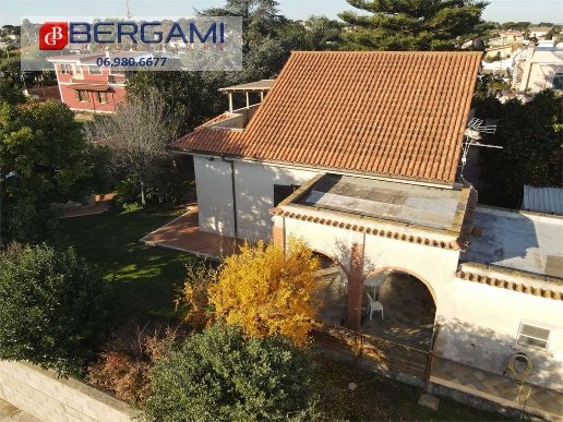 casa indipendente in vendita a Nettuno