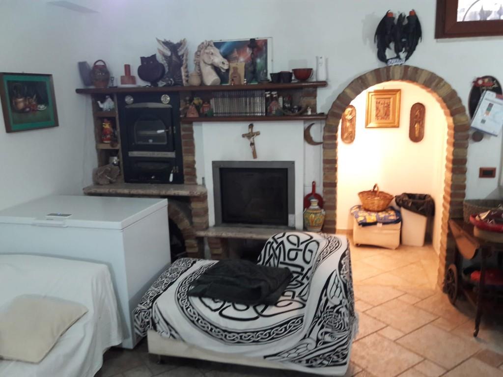 casa indipendente in vendita a Nettuno
