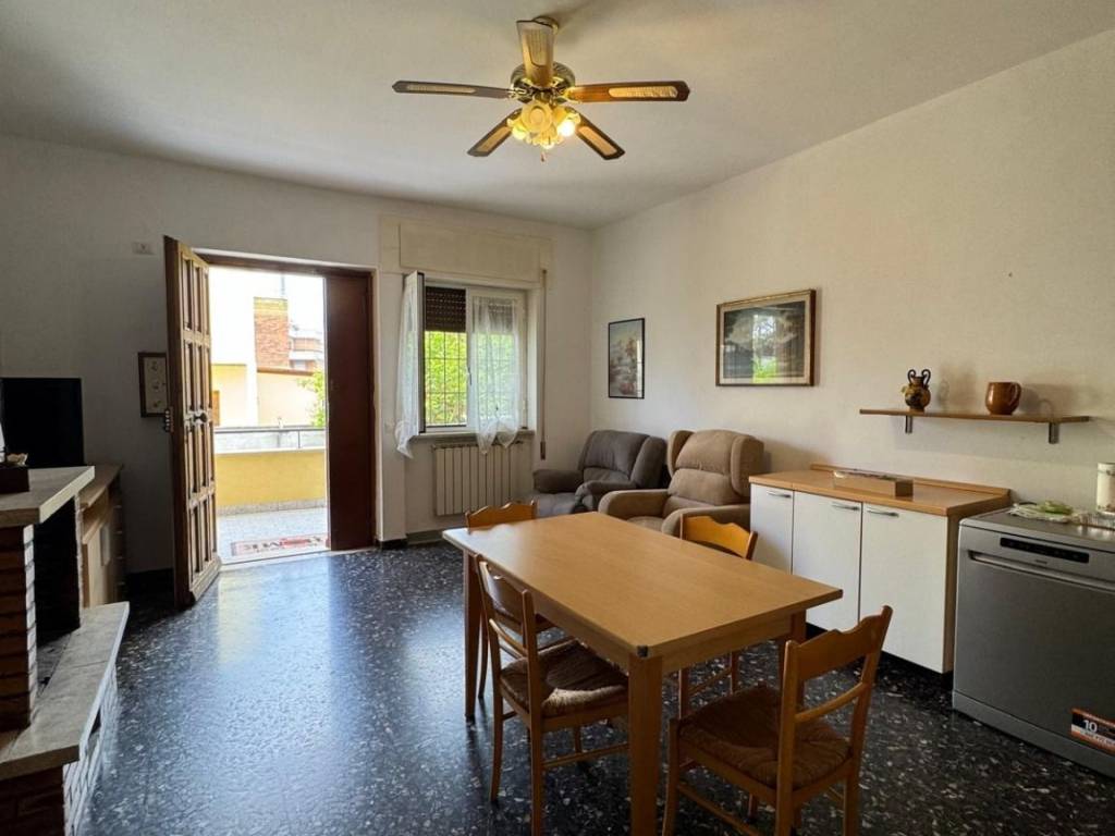 casa indipendente in vendita a Nettuno