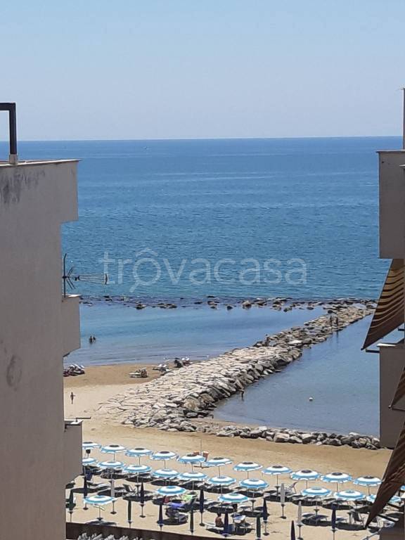 appartamento in vendita a Nettuno