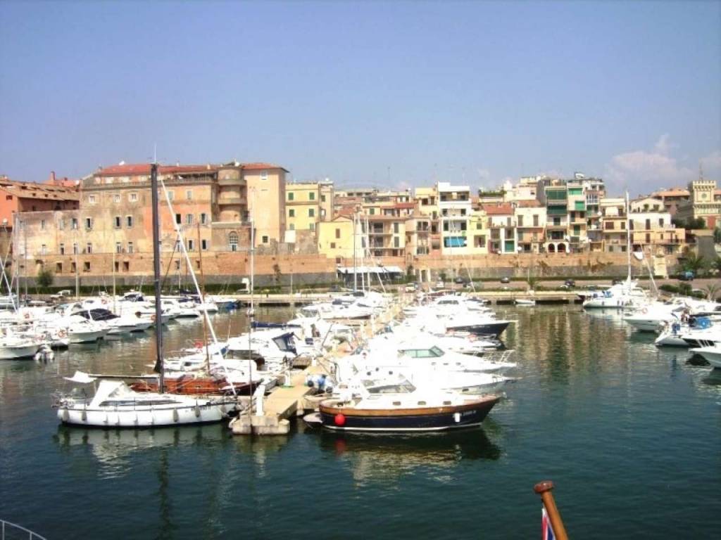 appartamento in vendita a Nettuno