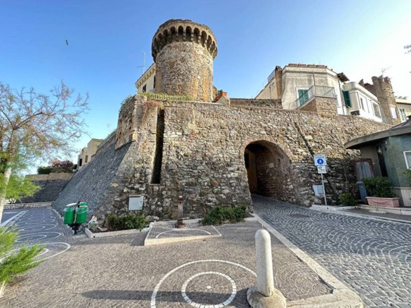 appartamento in vendita a Nettuno