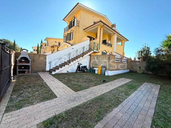 casa indipendente in vendita a Nettuno