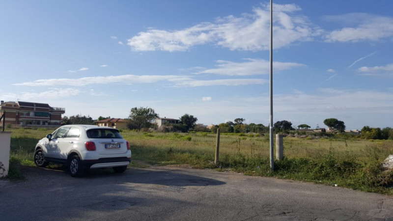 terreno edificabile in vendita a Nettuno