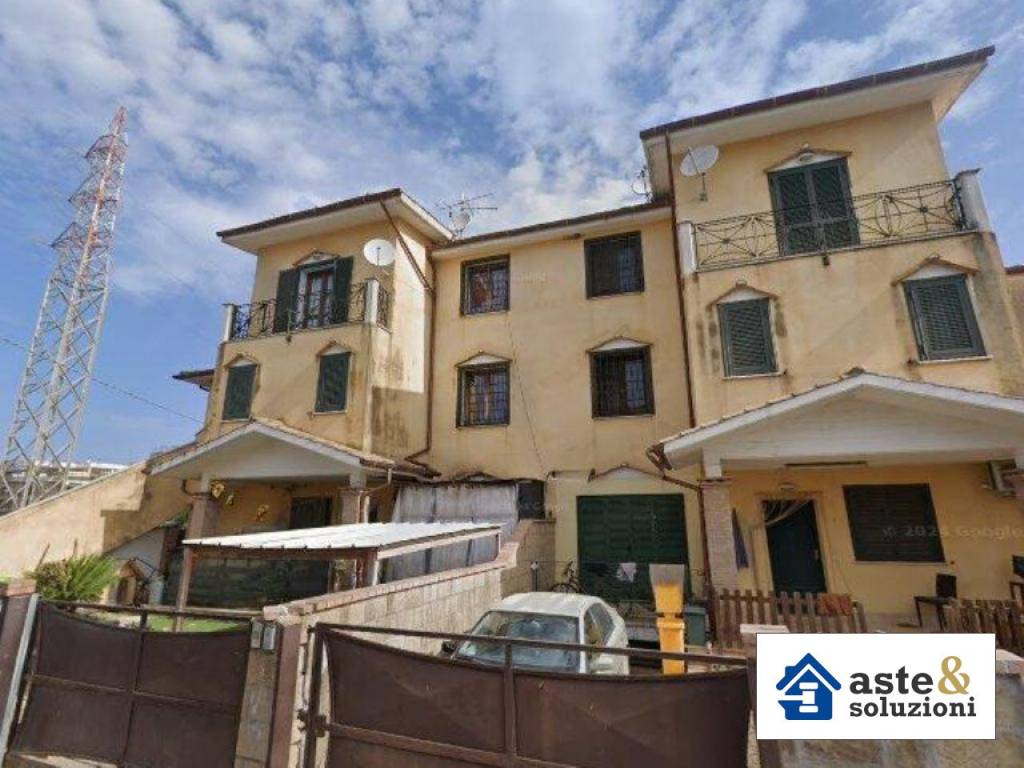 casa indipendente in vendita a Nettuno