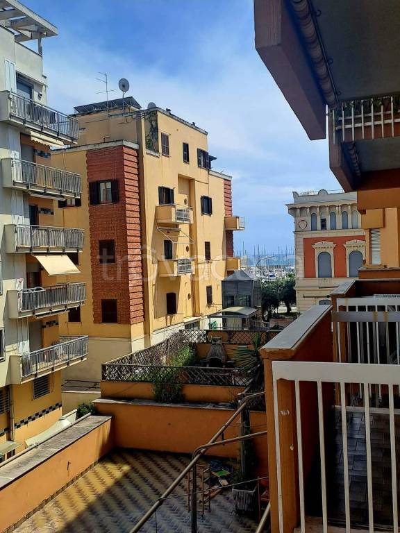 appartamento in vendita a Nettuno