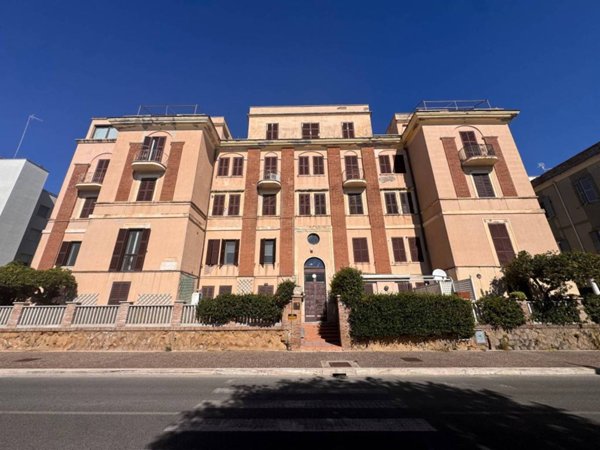 appartamento in vendita a Nettuno