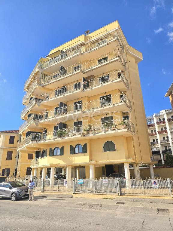 appartamento in vendita a Nettuno