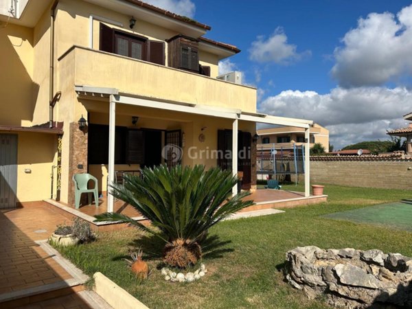 casa indipendente in vendita a Nettuno