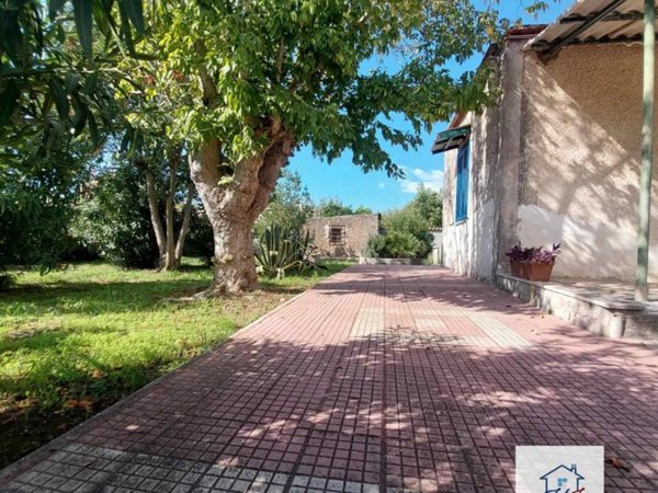 casa indipendente in vendita a Nettuno