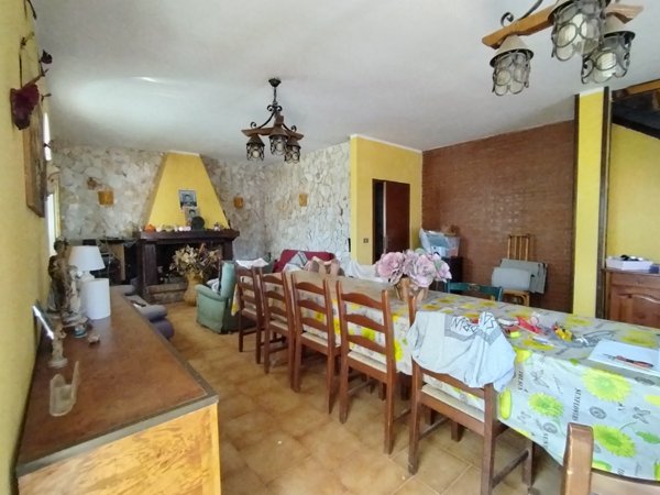 casa indipendente in vendita a Nettuno