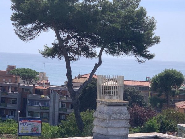 casa indipendente in vendita a Nettuno