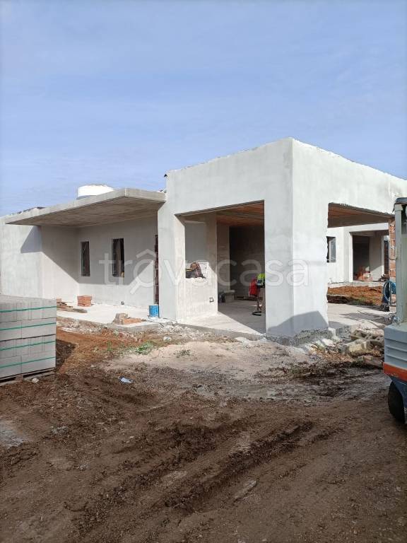 casa indipendente in vendita a Nettuno