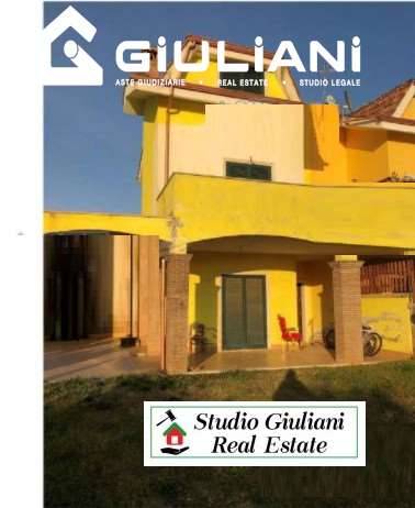 casa indipendente in vendita a Nettuno