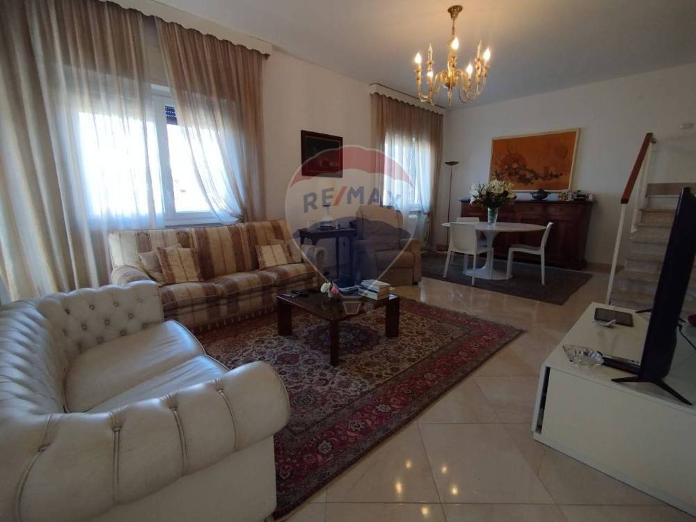 casa indipendente in vendita a Nettuno