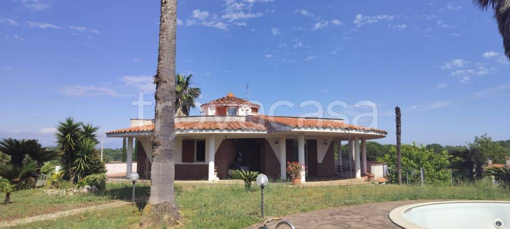 casa indipendente in vendita a Nettuno